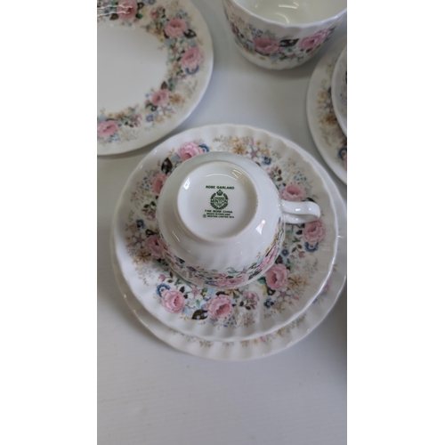 865 - Vintage Minton Rose Garland Part Tea Service - Good Condition