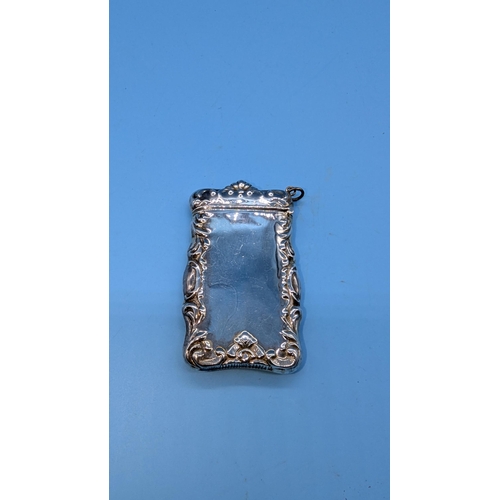 50 - A Roccoco Hallmarked Silver Vesta Case