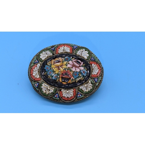 682 - A Micromosaic Brooch - 4.2 x 3.5cm