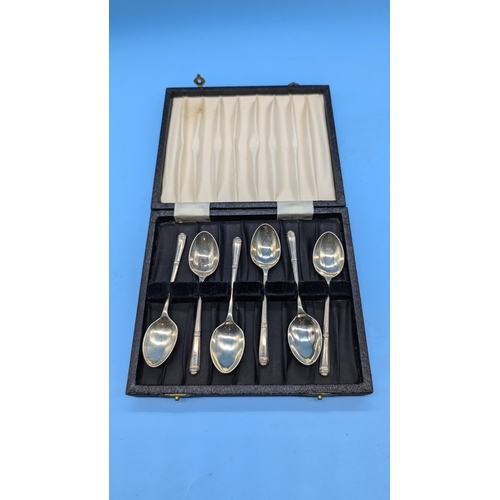 94 - A Cased Set Of Hallmarked Silver Tea Spoons - 80gms