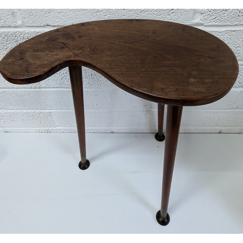 1003 - Mid Century Lamp Table In The Shape Of An Artists Easel - 50 x 45 x 30cm