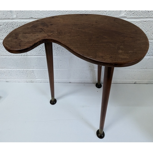 1003 - Mid Century Lamp Table In The Shape Of An Artists Easel - 50 x 45 x 30cm