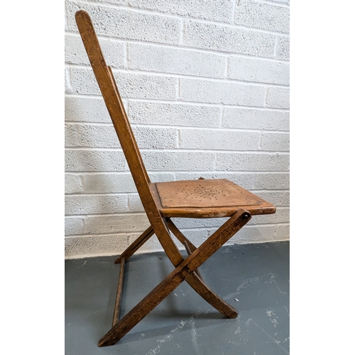 784 - A Pair Of Antique Folding Chairs