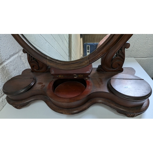 785 - Mahogany Dressing Table with Mirror and Carved Detailing