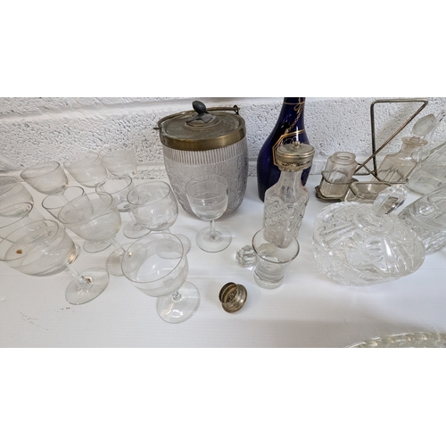 811 - An Assortment of Cut Glass and Crystal