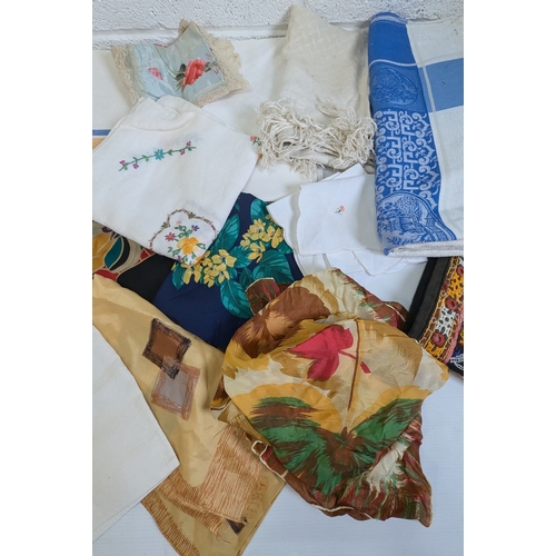 824 - A Quantity of Vintage Linen, Scarves, Tablecloths etc.