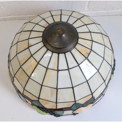 836 - A Large Tiffany Style Ceiling Light With Fittings - 25 x 50cm