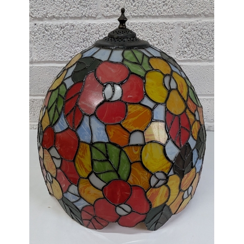 836A - Large Tiffany Style Lampshade - 36 x 45cm