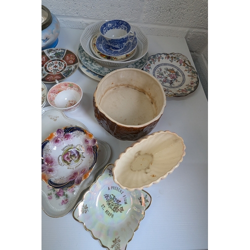 848 - An Assortment of Vintage and Antique China