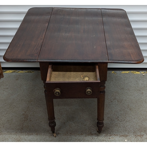 997 - Antique Pembroke Table With Turned Legs, One Drawer And Brass Handles