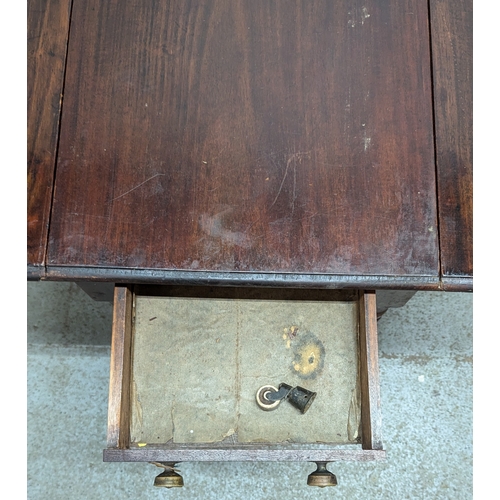 997 - Antique Pembroke Table With Turned Legs, One Drawer And Brass Handles