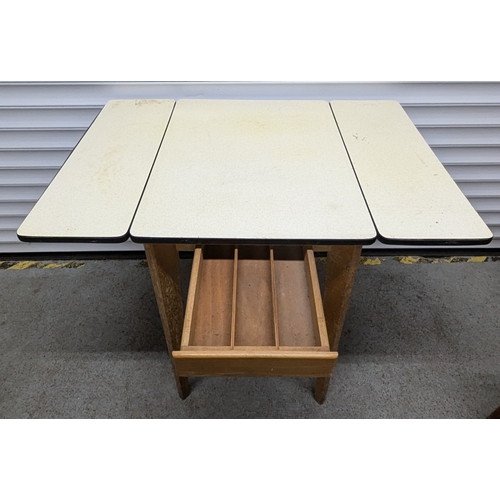 1017 - Mid Century Formica Topped Extending Kitchen Table With Cutlery Drawer - 75 x 50 (closed) 94 (open) ... 