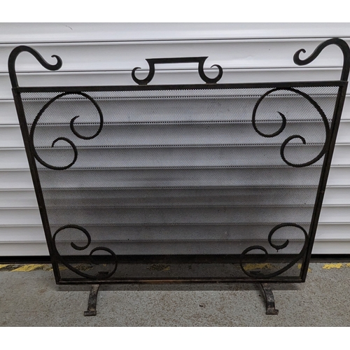 1030 - Heavy Cast Fire Screen - 80 x 87cm