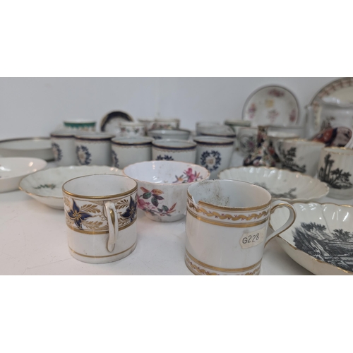 167 - A Collection of Antique 18th & 19th Century China inc. Flight Worcester Saucers Circa 1790, Chinese ... 