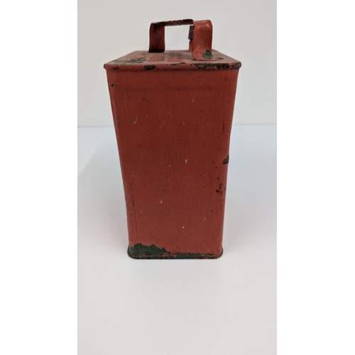 1096 - A Vintage Red Metal Oil Can