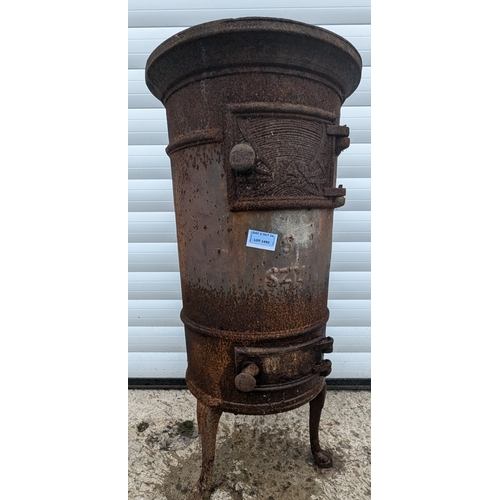 1452 - Cast Metal Wood Burner