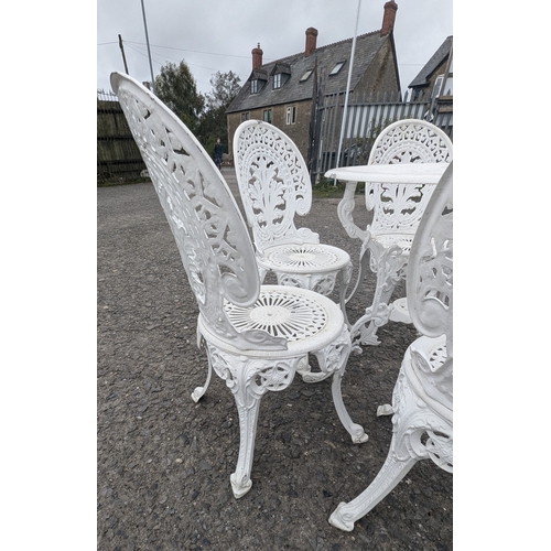 1454 - White Metal Table And 4 Chairs