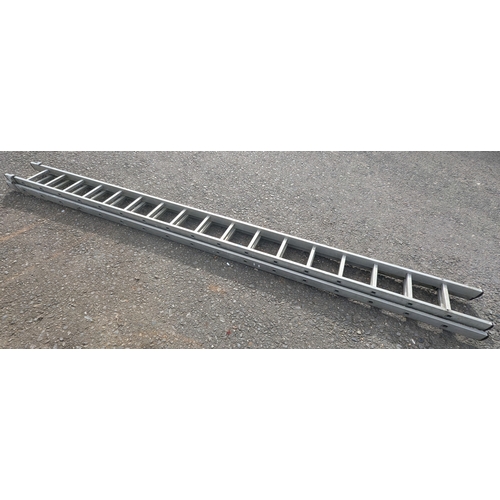 1498 - Double 17 Rung Extending Ladder - 4.5m