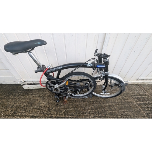 1386 - Brompton Folding AVC Bicycle - In Very Good Condition - With Locking Chain And Pump