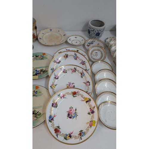 173 - A Quantity of Antique China inc. Crown Staffordshire Gold Lace Ivory Bone China 6 x Tea Plates 18cm,... 