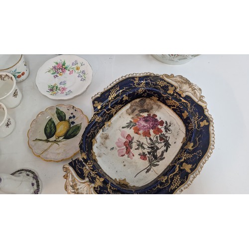 174 - A Quantity of 18th and 19th Century China inc. Antique Hammersley, First Period Antique Worcester Ba... 