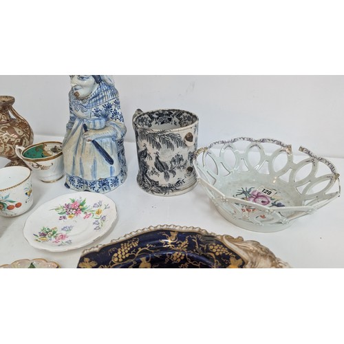 174 - A Quantity of 18th and 19th Century China inc. Antique Hammersley, First Period Antique Worcester Ba... 