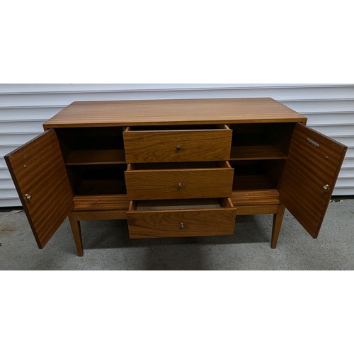 730 - Uniflex Mid Century Design Side Board with 3 x Drawers and 2 x Cupboards 74cm x 112cm x 46cm