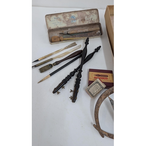 A Quantity of Vintage Writing and Painting Equipment Inc. Brushes