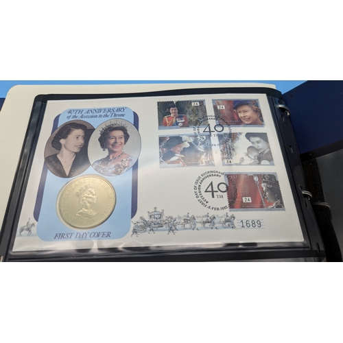 294 - The Royal Family 17 x Coin Covers and additional First Day Covers