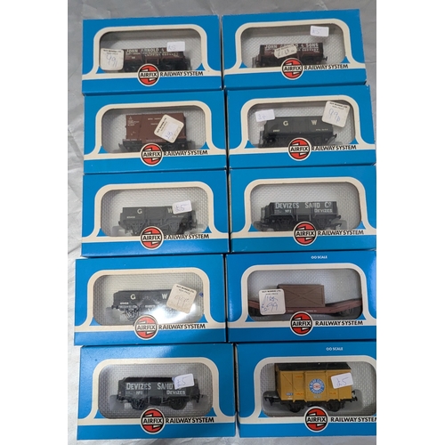 1656 - Mixed Boxed 00 Gauge Prairie Tank Locomotive And 1400 Class Tank GWR Locomotive, Rolling Stock Etc. ... 