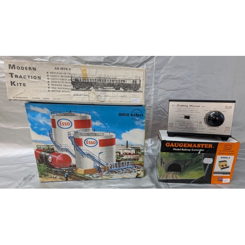 1660 - 00 Gauge Master Controller HM Controller, ESSO Scenery, Ratio Model Railway Kits And More