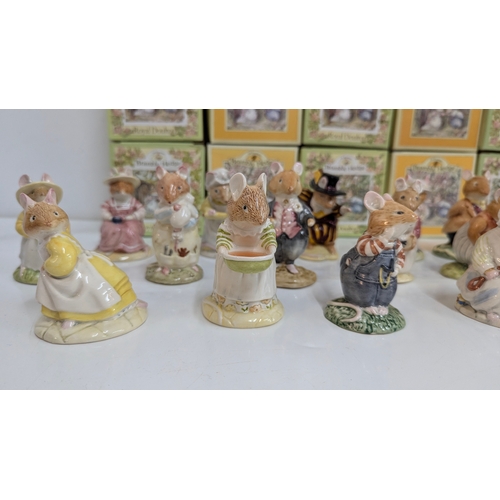 94 - 25 x Bramley Hedge Royal Doulton Figurines