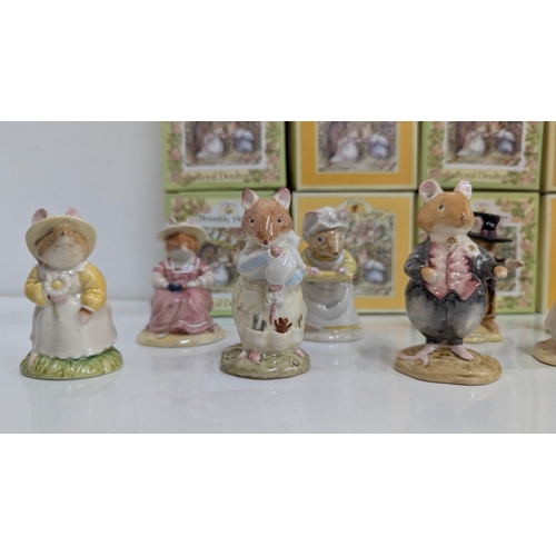 94 - 25 x Bramley Hedge Royal Doulton Figurines