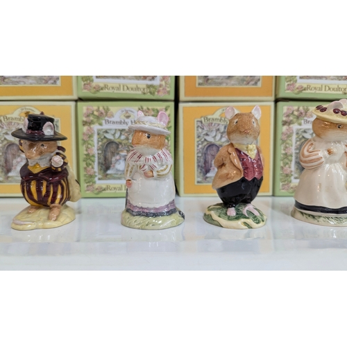 94 - 25 x Bramley Hedge Royal Doulton Figurines