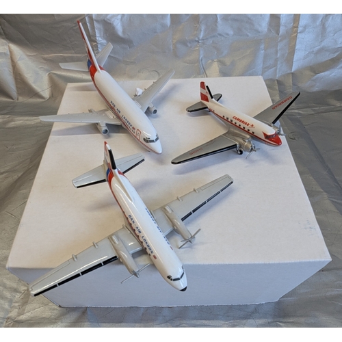 1129 - Skyline Models 737-400 Dan-Air London Propwings, Douglas DC3 Cambrian