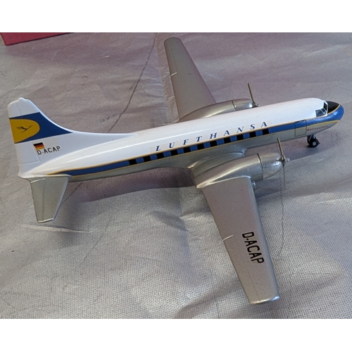 1125 - WM Classic Airliners CA2F Douglas DC-7C B.O.A.C. (Dark Blue Tail Fin) & Douglas DC-4 Skymaster (Luft... 