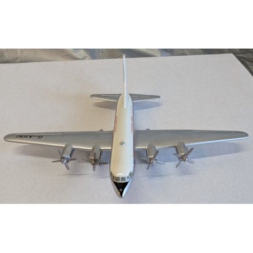 1128 - Heathrow Models Caravelle Air France Tudor 4B Air Charter Ltd. & DH Models Beta Comet 4