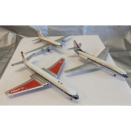 1128 - Heathrow Models Caravelle Air France Tudor 4B Air Charter Ltd. & DH Models Beta Comet 4