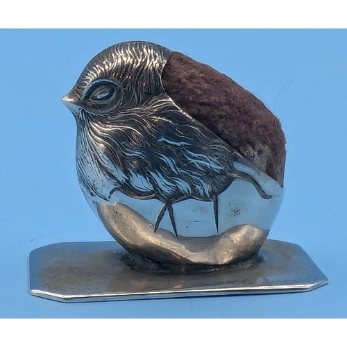 301 - A Hallmarked Silver Novelty Pin Cushion - Chick