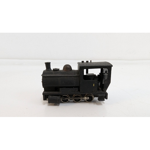 1697 - An N Gauge Coal Train Steam Locomotive