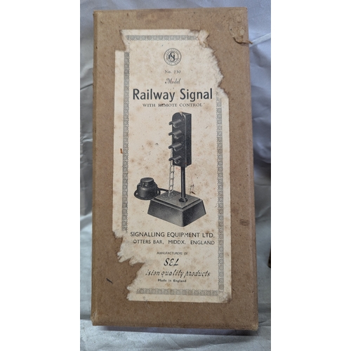 1655 - S.E.L. Electric Railway Signal With Remote Control No. 730 In Original Box