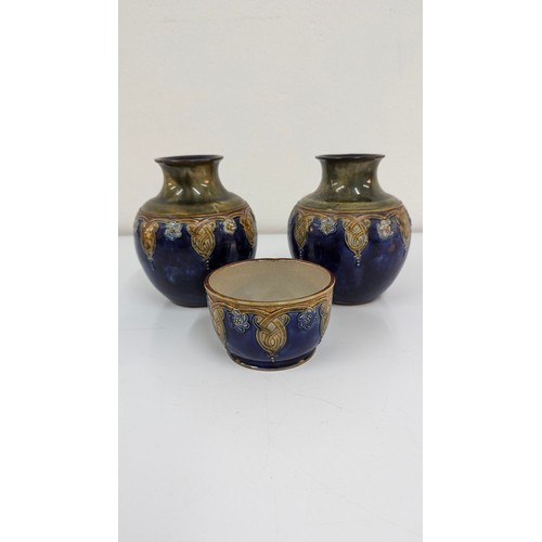 126D - A Pair Of Bulbous Royal Doulton Lambethware Vases And Bowl (17 and 7cm) - 8060B And 4788