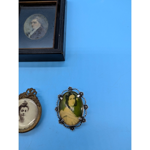 449 - An Antique Framed Photograph Of A Young Girl, Sweetheart Portrait, Brooch And Miniature Print of A G... 