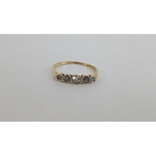 240D - A 9ct Gold 5 Stone Diamond Ring