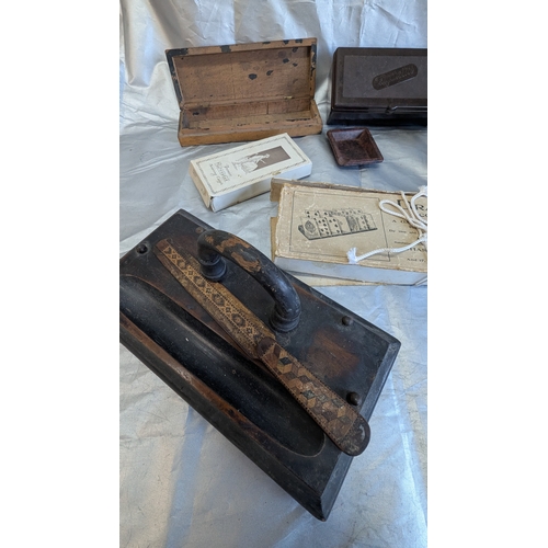 872 - Box Of Wood And Bakelite Smoking Items, Egg Cups, Brass And Wooden Dominoes And A Wooden Desk Tidy