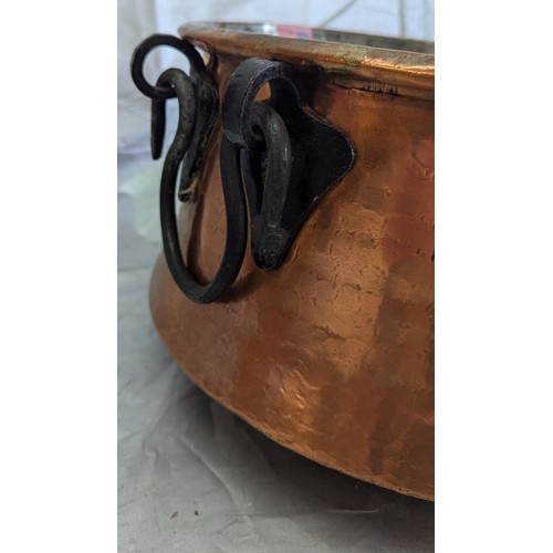 894 - Antique French Copper Cauldron - 21 x 38cm