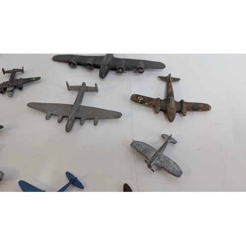 1006 - Dinky Meccano Meteor, Supamarine Spitfire. DCMT Crescent, Timpo Lightning And Other Metal Aircraft