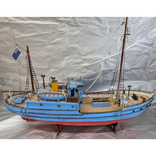 1072 - 4 x Wooden Ships including a Clipper, Trawler and more