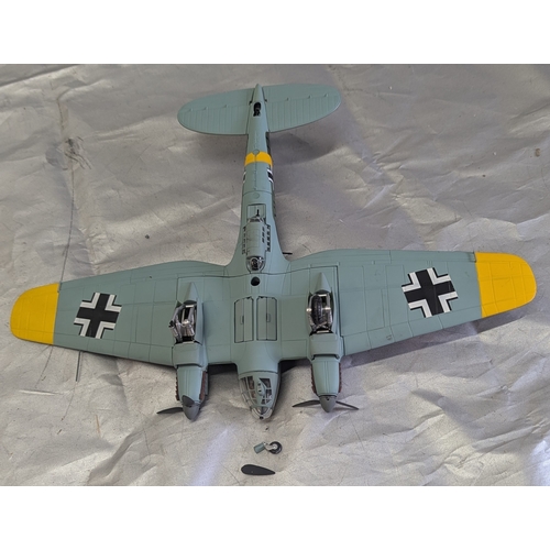 1120 - Corgi Heinkel AA33703, 111P-2 Luftwaffe K6-55 Greif - Battle Of Britain 1940 & Corgi Heinkel HE-111 ... 