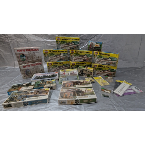 1661 - Selection Of Airfix, Ratio, Kibri & Keil Kraft Railway Models And Scenery